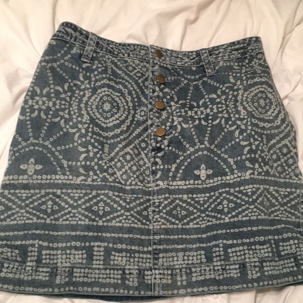 Free people printed blue jean skirt size 4